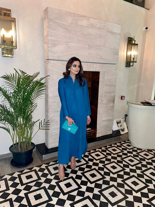 MOMINA AMAAR | TEAL BUTTON